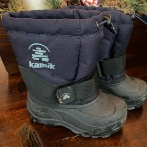 Toddler Kamik snow boots